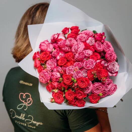 Букет микс из спрей-роз Imagination