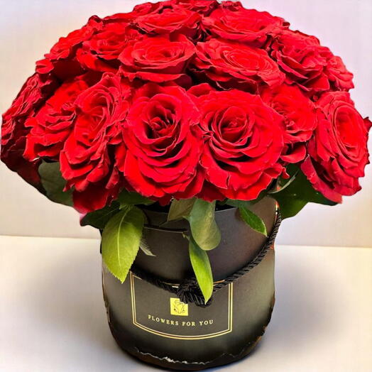 "Luxury Crimson Bloom" – Box of 45 Red Roses