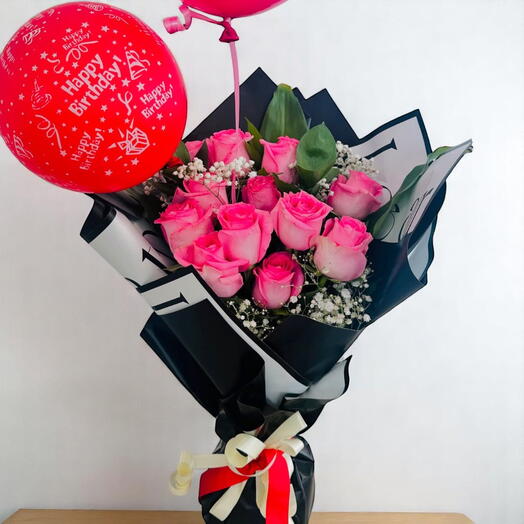 Букет розовых роз с шаром «С Днём Рождения» – подарочная упаковка, цветочный сюрприз