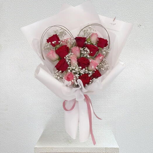 Love Spell _ A Classic Mini Bouquet For Her