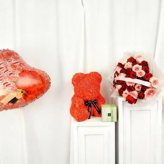 Mixed love bouquet with balloon, patchi and teddy 40cm