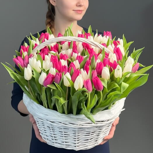 101 розово-белая корзина