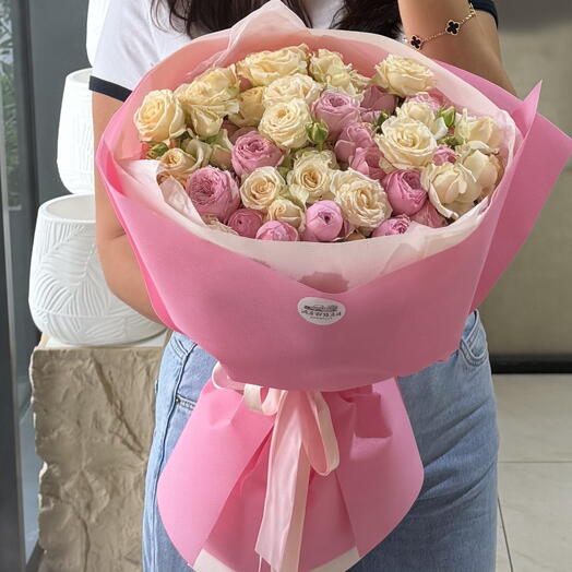 Pastel Rose Harmony with spray roses