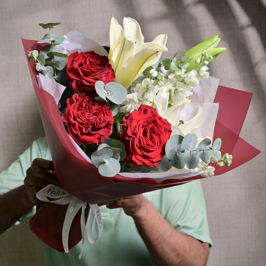 Elegant Ecuador Rose and White Lily Bouquet  6553