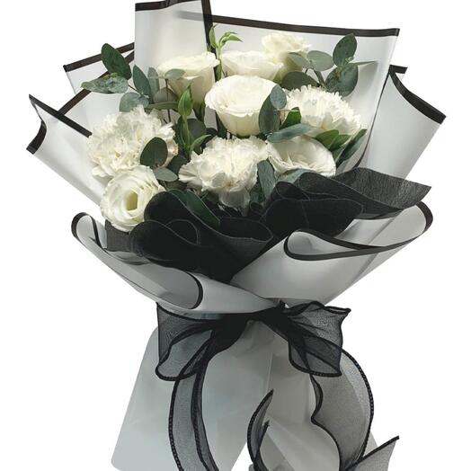 Премиальный белый букет