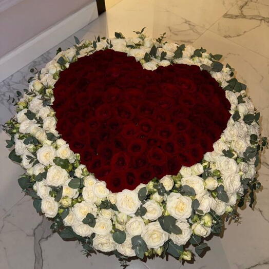 501 роза Королевское сердце Роскошная корзина для любви