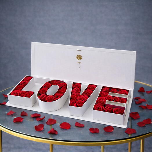 LOVE Rose Box