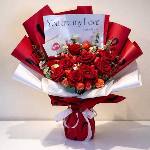 Красные розы и клубника -Ты моя любовь