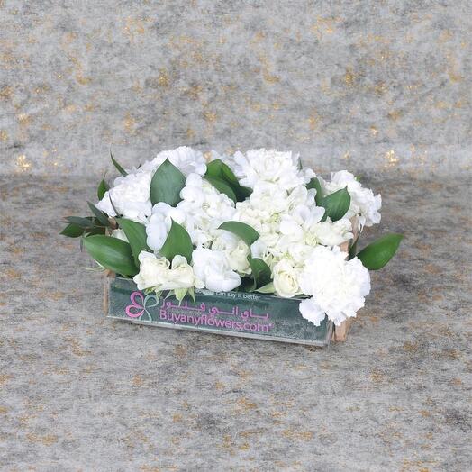 Calm and Snow Flower Arrangement