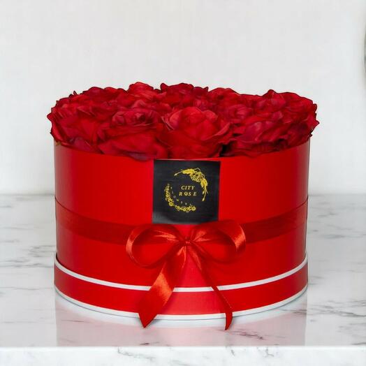 Round Red Box with 59 Red Roses – Luxurious Flower Gift for Romantic Occasions