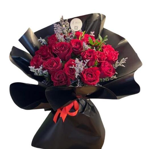 Elegant Red Rose Bouquet