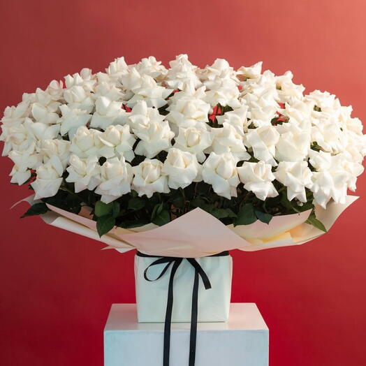 Fate of Ophelia- White Rose Bouquet