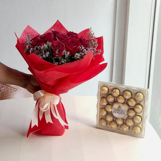Passionate Roses Chocolate Delight Bundle