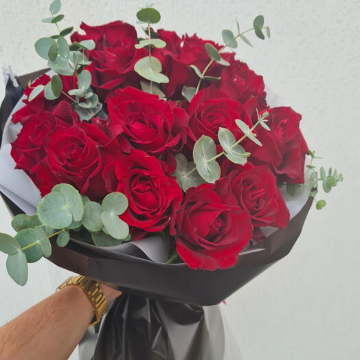 Red rose bouquet