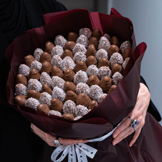 Chocolate strawberry bouquet