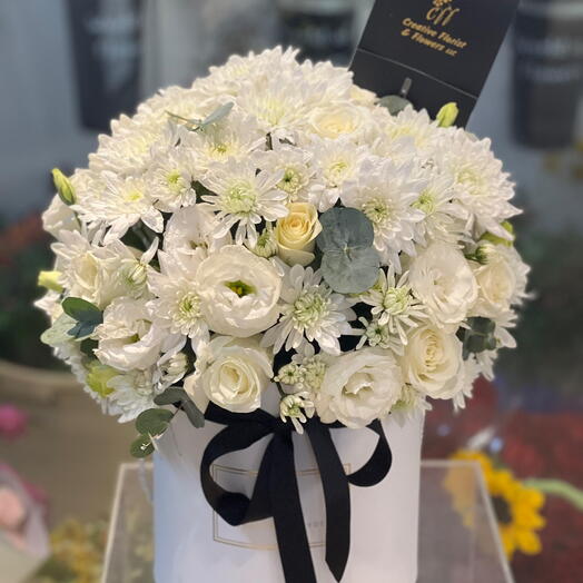 Icy Luxe Flowers in a box