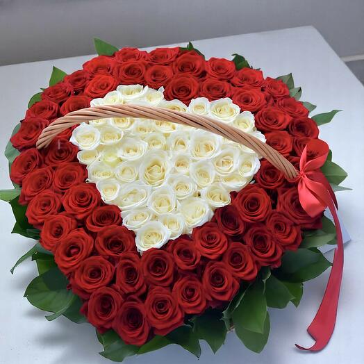 Сердце любви в корзине