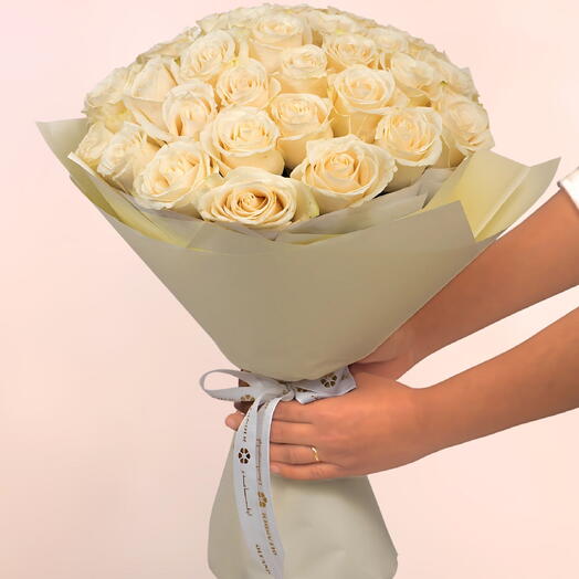 36 IVORY ROSE BOUQUET