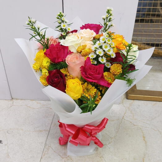 Яркая радуга