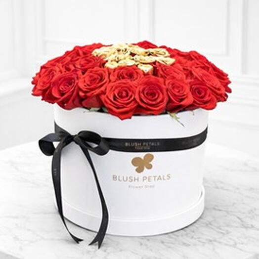 Blush Petals Signature Rose Box