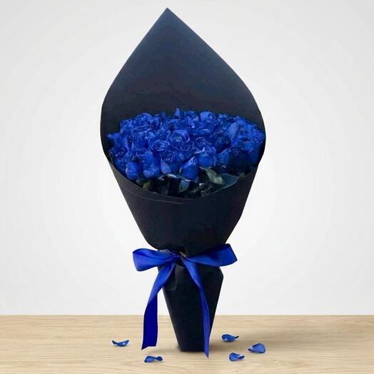 Midnight Elegance 31 – Dark Blue Roses in Black Wrap