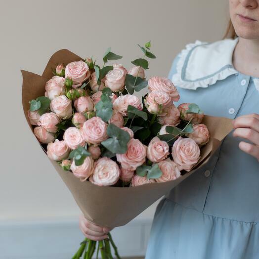 Bouquet of Madam Bombastic roses "You are my galaxy"-1350