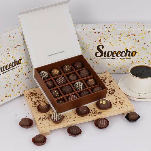 Chocolate Truffles and Bajios 16 Pcs By Sweecho