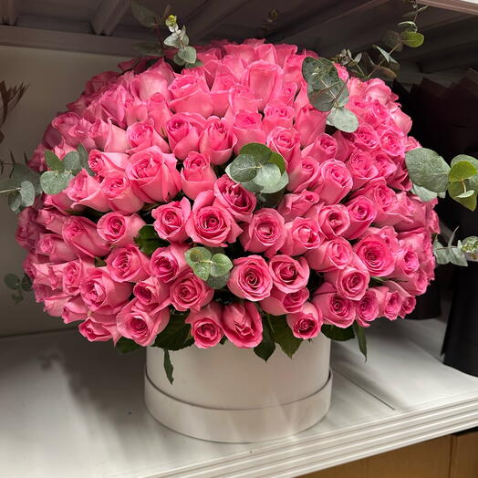 Розы в коробке XL