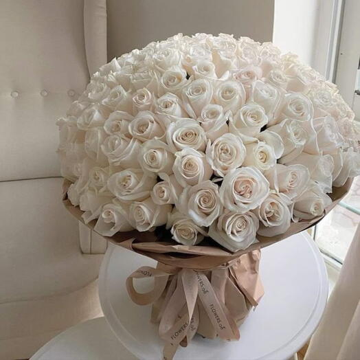 150 White Roses Pure Elegance Bouquet