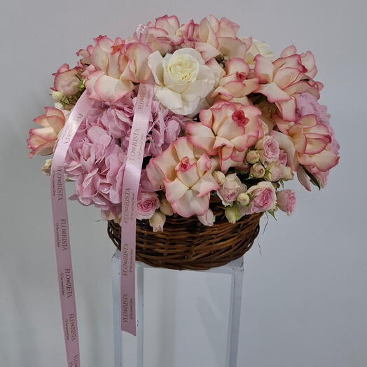 Розовая Корзина