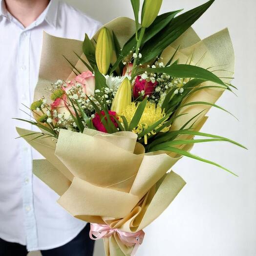 Очаровательный весенний букет