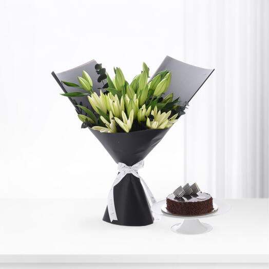 Букет Ivory Grace с шоколадным тортом