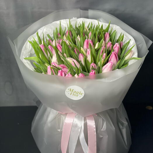 75 باقة من زهور التوليب الوردية