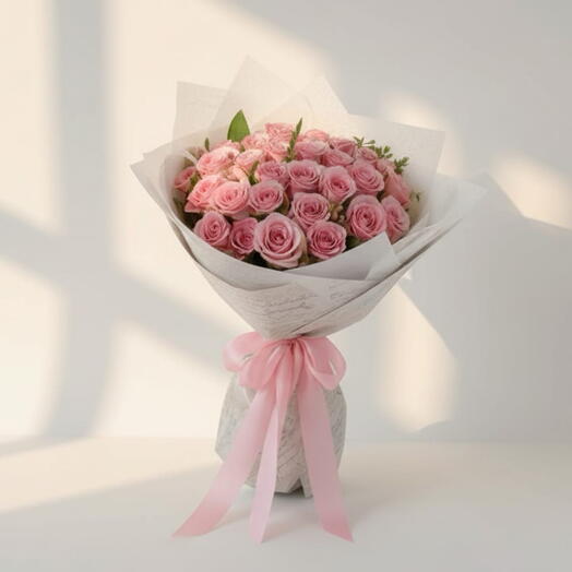 Elegant Pink Roses Flower Bouquet