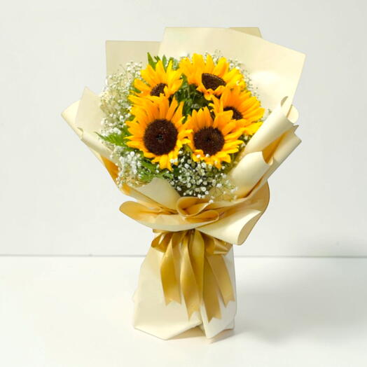 Букет из 5 подсолнухов
