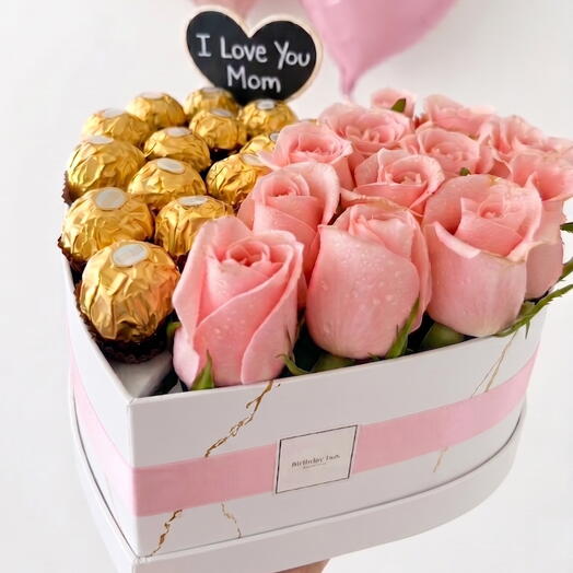 Caja de bombones de lujo con rosas rosadas (23 x 14,5 cm) | Regalo para el Día de la Madre o Aniversario en Abu Dabi