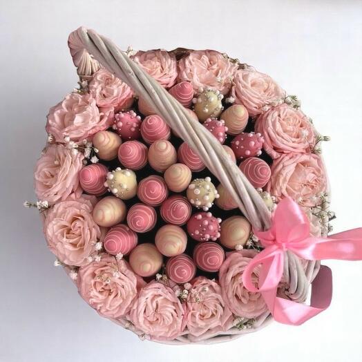 Strawberries in chocolate