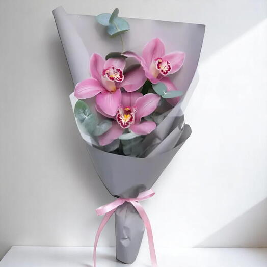 Exotic Petals – букет из орхидей цимбидиума