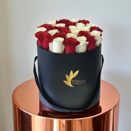 Yelena Red and White Rose