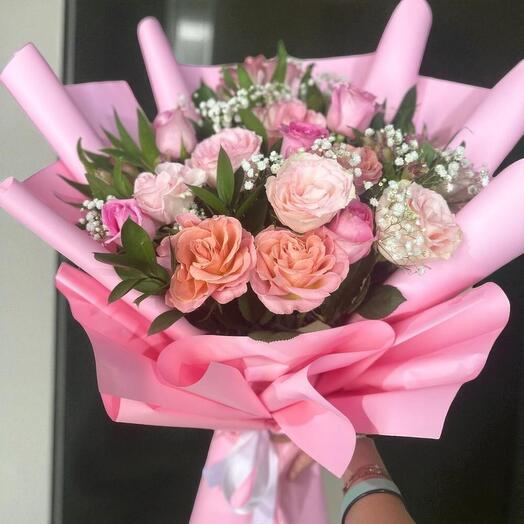 Majestic Pink – Luxurious Pink Roses and Mixed Flowers Bouquet