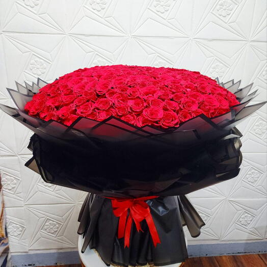 Bouquets de 301 roses rouges