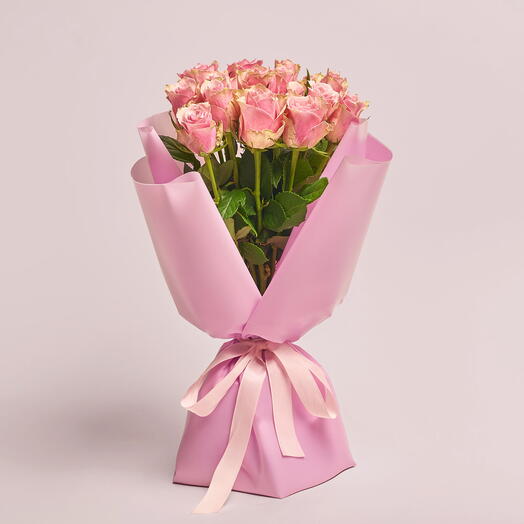Viva- 15 Pink Rose bouquet