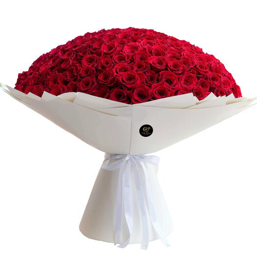 Премиум-букет 350 красных роз к Дню святого Валентина