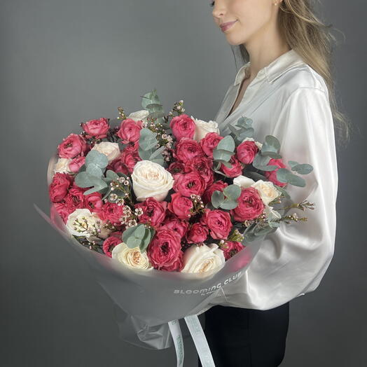 Berry Kissed Bouquet