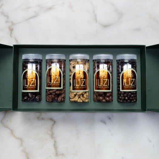 XXL коробка смешанных орехов