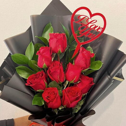 Red rose bouquet I love you