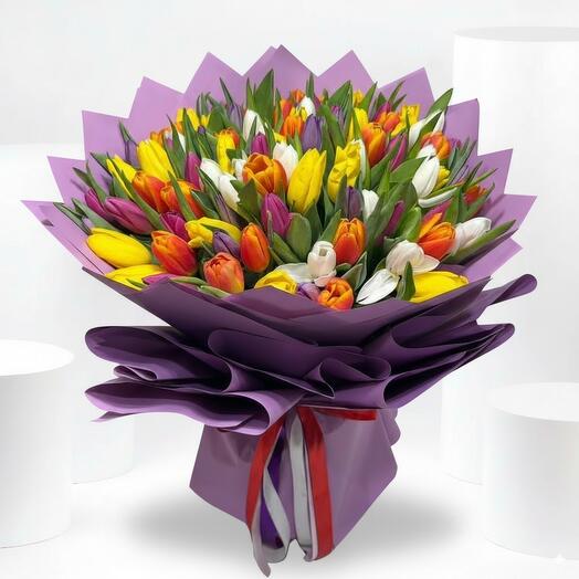Букет из 101 тюльпана микс