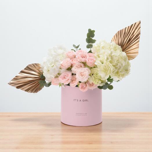 Голден Грейс Это девочка коробка с цветами