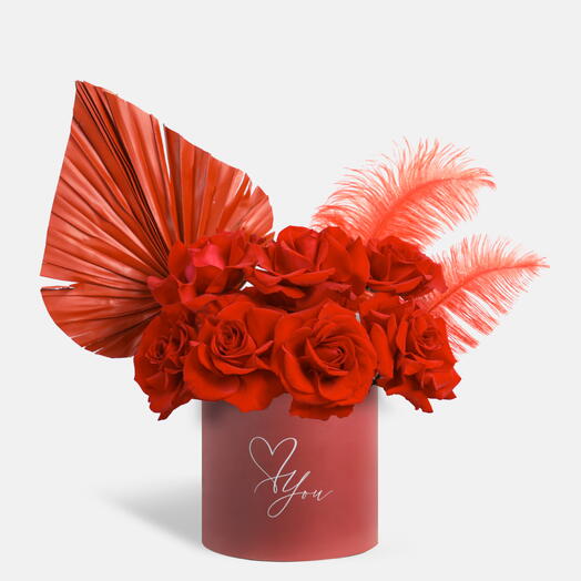 You Adore в средней коробке