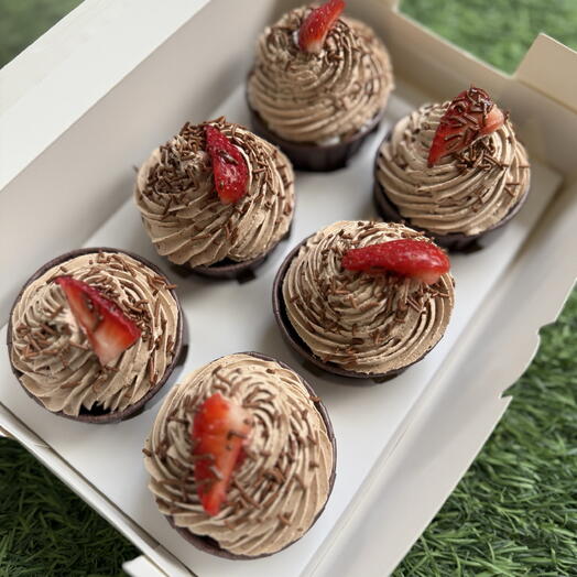 6 шт шоколадных капкейков